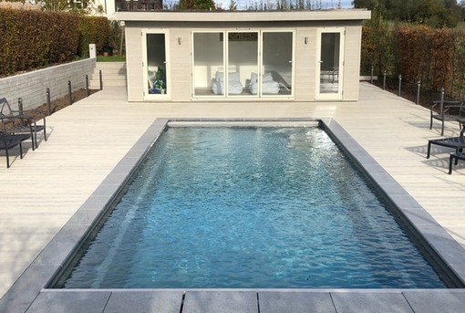 pool-house-510x343